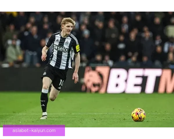 布伦特福德的防守体系如何筑起英超赛场上的不可逾越屏障，状态回暖值得关注。