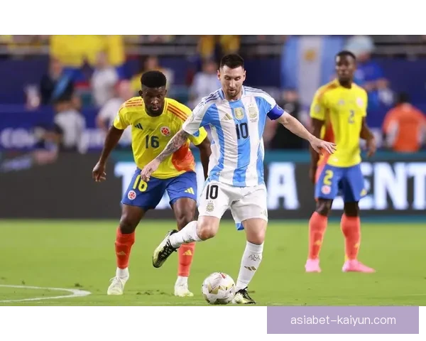 美洲杯赛程临近，哥伦比亚队备受期待的状态分析